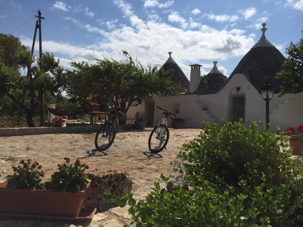 Chateaux Des Trulli ซาน มิเคเล ซาเลนติโน ภายนอก รูปภาพ